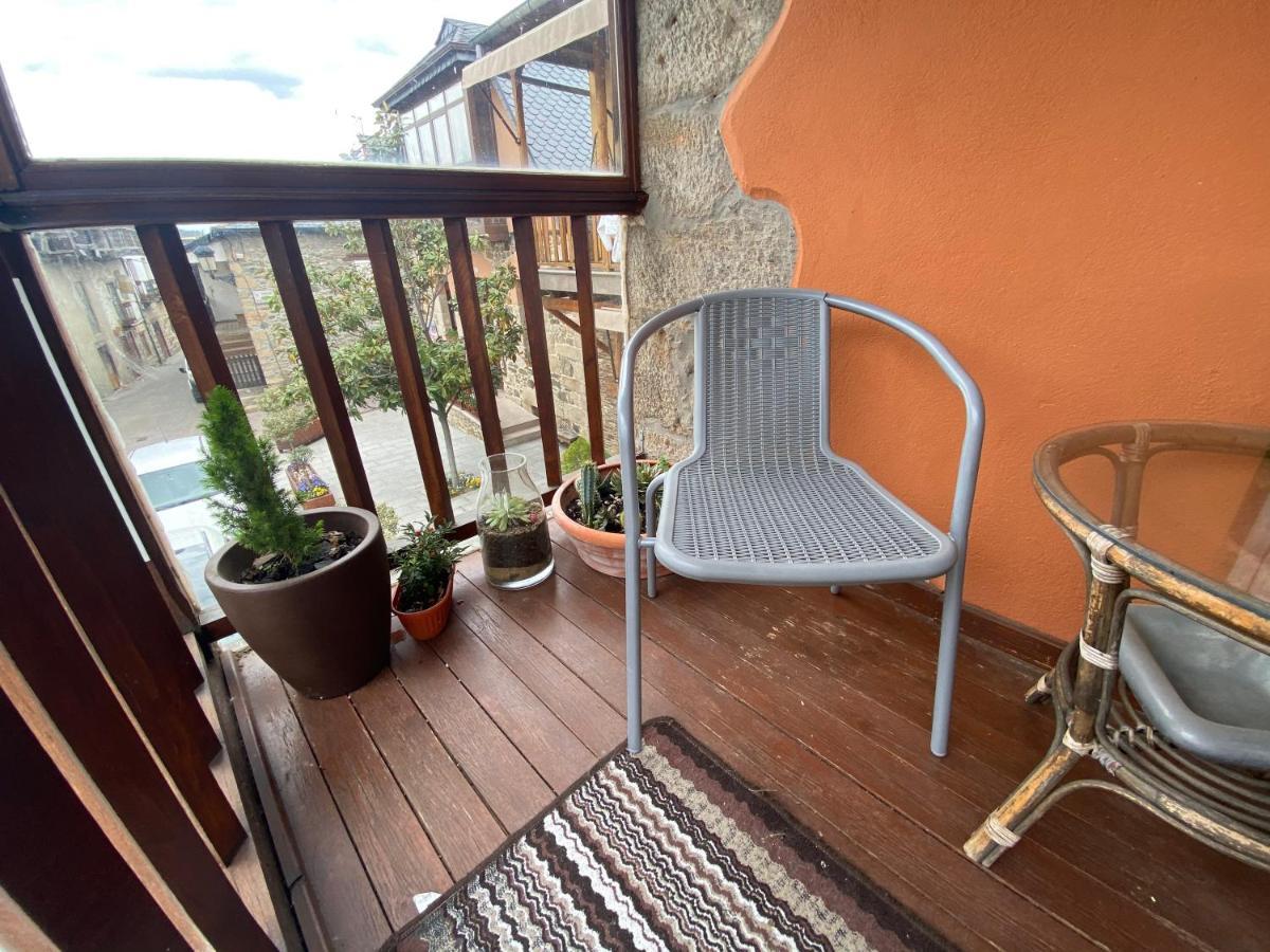 Hostal Casa San Nicolas Molinaseca Buitenkant foto